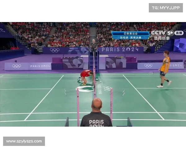 安赛龙凭借精准网前扑球力克对手夺得新加坡羽毛球大师赛冠军